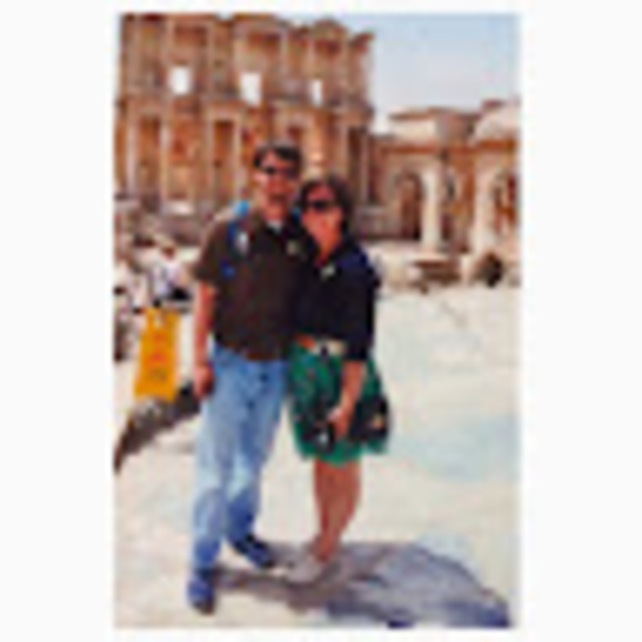 Meet your Posher, Whitney - Picture 1 of 1